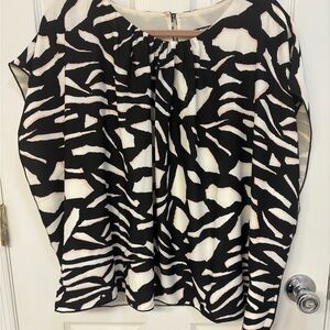 DKNY Black and White Abstract Blouse